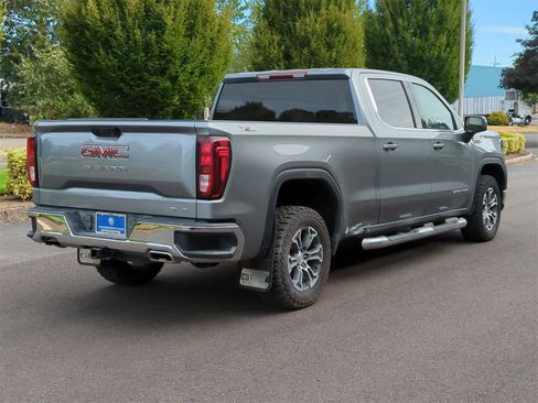 Used 2023 GMC Sierra 1500 SLE w/ X31 Off-Road Package image 6