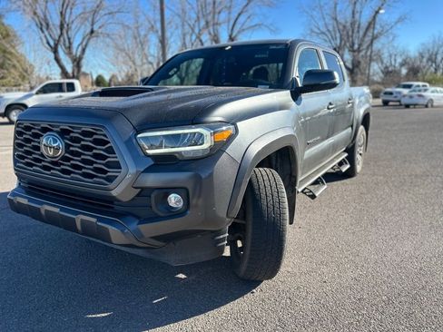 Used 2023 Toyota Tacoma TRD Sport w/ Technology Package image 5