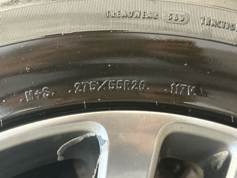 Used 2021 Ford Expedition Max Limited image 9