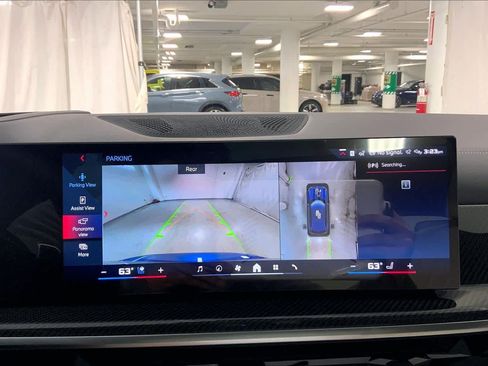 New 2026 BMW X5 M60i image 19