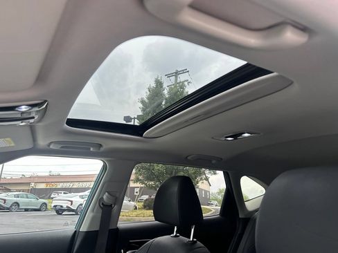 Certified 2024 Kia Seltos SX w/ SX Sunroof Package AWD/4WD image 14