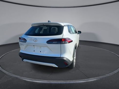 New 2026 Toyota Corolla Cross L image 15