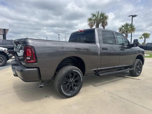 New 2026 RAM 2500 Tradesman AWD/4WD image 7
