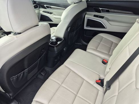 Used 2020 Kia Telluride EX w/ Towing Package image 13