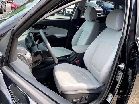 Used 2023 Hyundai Kona SEL AWD/4WD image 24