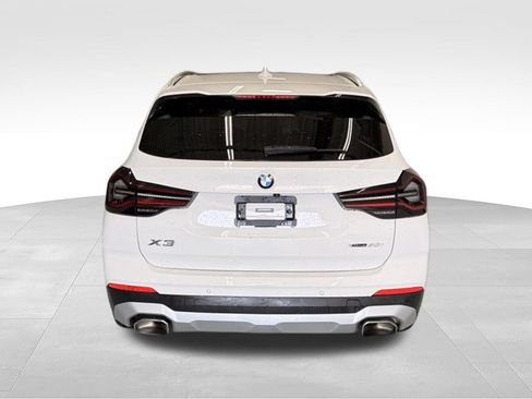Used 2023 BMW X3 xDrive30i w/ Premium Package AWD/4WD image 4
