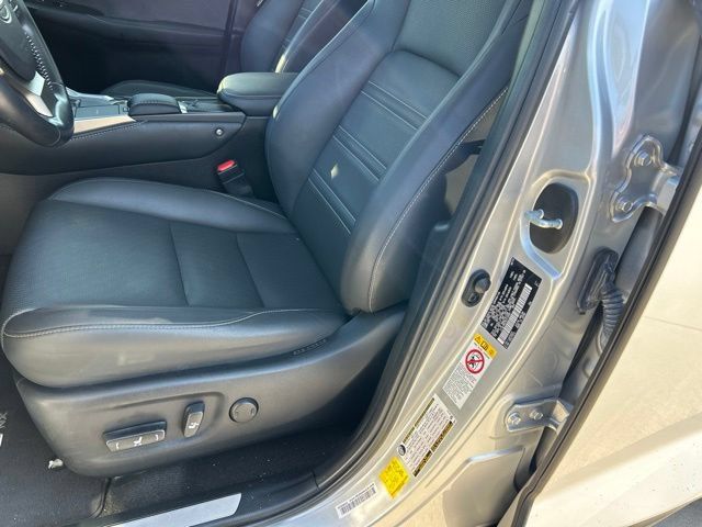 Used 2019 Lexus NX 300h AWD w/ Premium Package image 12