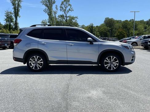 Used 2020 Subaru Forester Limited w/ Popular Package #3 AWD/4WD image 30