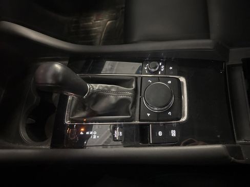 Used 2020 MAZDA MAZDA3 Sedan w/ Preferred Package image 22