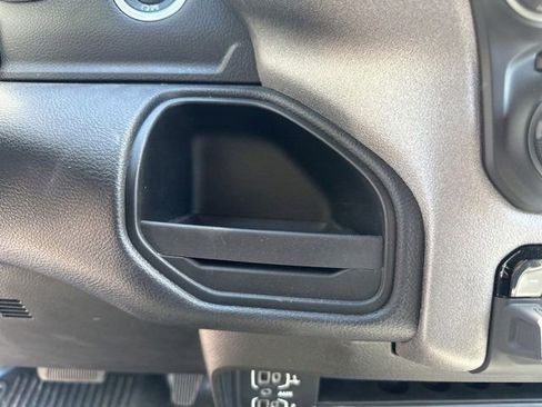 New 2024 RAM 5500 Tradesman w/ Chrome Appearance Group image 17