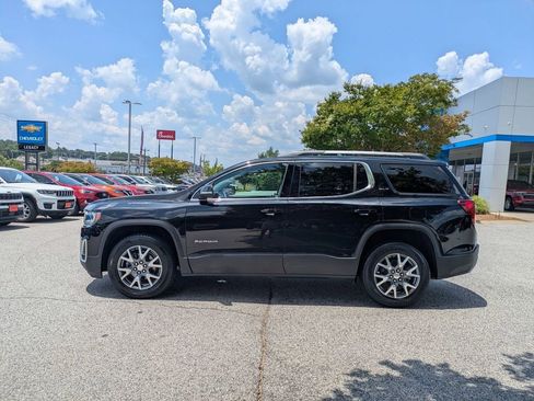 Used 2023 GMC Acadia SLT AWD/4WD image 5