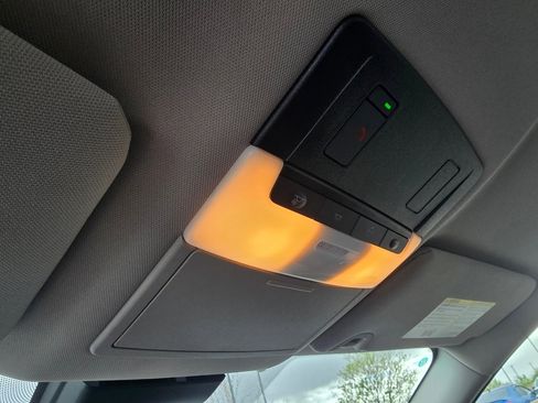 Used 2025 Nissan Altima 2.5 SV image 23