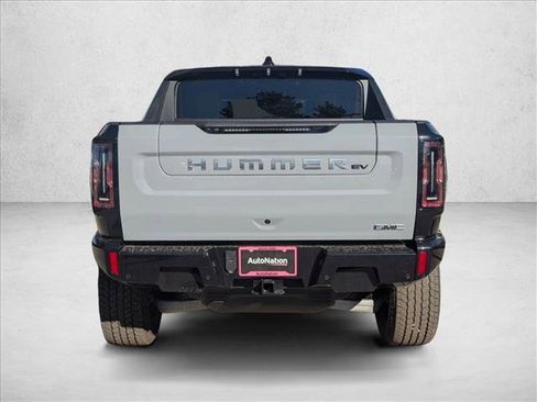 New 2026 GMC Hummer EV 4x4 Crew Cab image 8