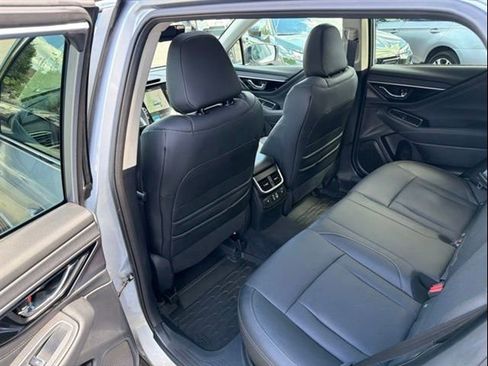 Certified 2025 Subaru Outback Limited AWD/4WD image 19