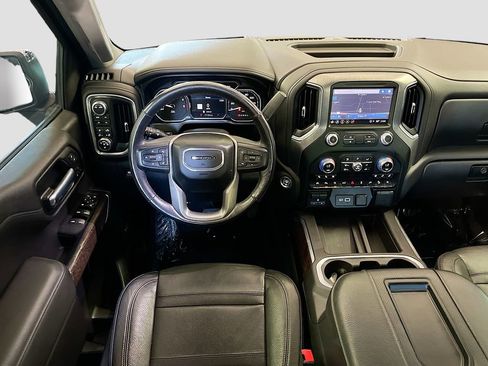Used 2021 GMC Sierra 1500 Denali w/ Denali Ultimate Package AWD/4WD image 24