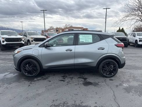 New 2027 Chevrolet Bolt RS w/ Technology Package FWD image 4