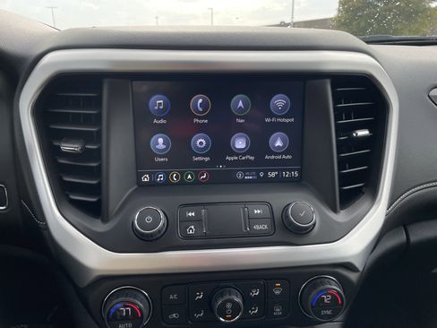 Certified 2023 GMC Acadia SLT w/ Elevation Edition image 16