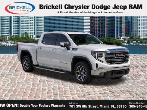 Used 2023 GMC Sierra 1500 SLT w/ SLT Premium Plus Package AWD/4WD image 3