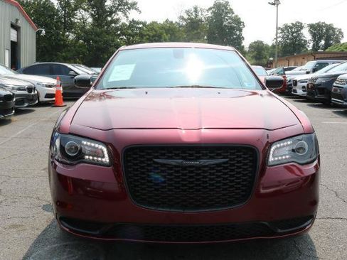 Used 2020 Chrysler 300 Touring w/ Sport Appearance Package RWD image 2