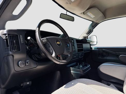 Used 2023 Chevrolet Express 2500 Work Van w/ Driver Convenience Package image 9
