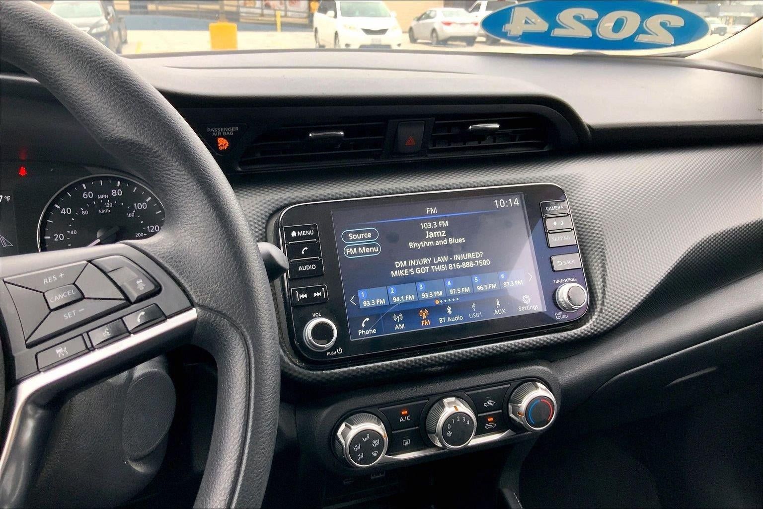 Used 2024 Nissan Kicks SV FWD image 6