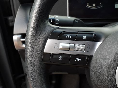 Used 2025 Hyundai Tucson SEL FWD image 23