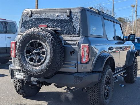 Certified 2022 Ford Bronco Wildtrak image 3