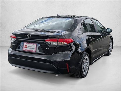 Certified 2025 Toyota Corolla LE FWD image 5