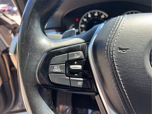 Used 2018 BMW 530i w/ Premium Package RWD image 26