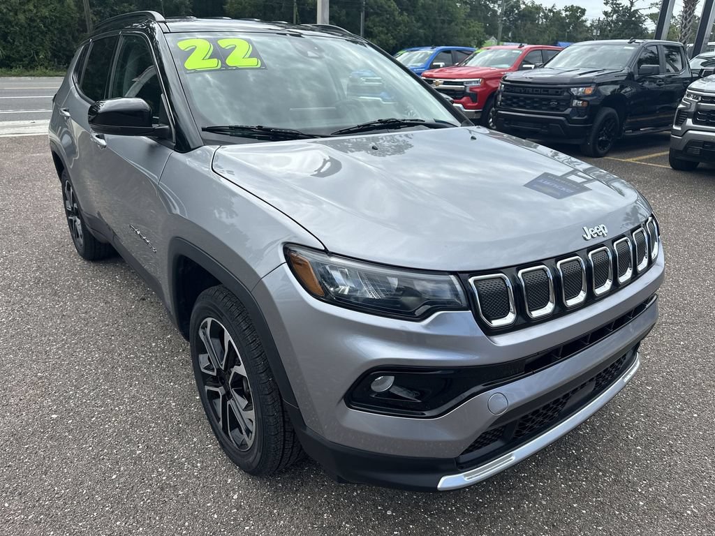 Used 2022 Jeep Compass Limited AWD/4WD image 10