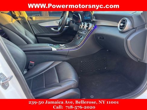 Used 2019 Mercedes-Benz C 300 4MATIC Sedan image 24