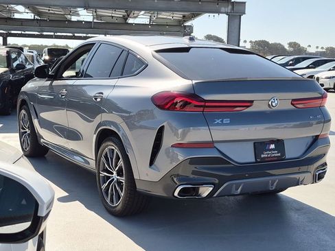 Used 2025 BMW X6 xDrive40i w/ Climate Comfort Package AWD/4WD image 8