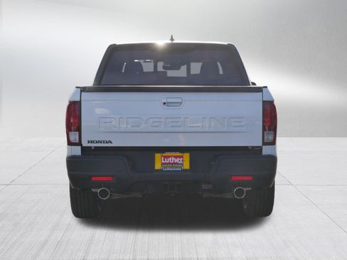 New 2026 Honda Ridgeline Black Edition image 6