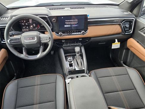 New 2026 GMC Canyon AT4 image 9