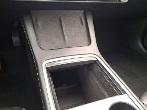 Used 2022 Tesla Model 3 image 24