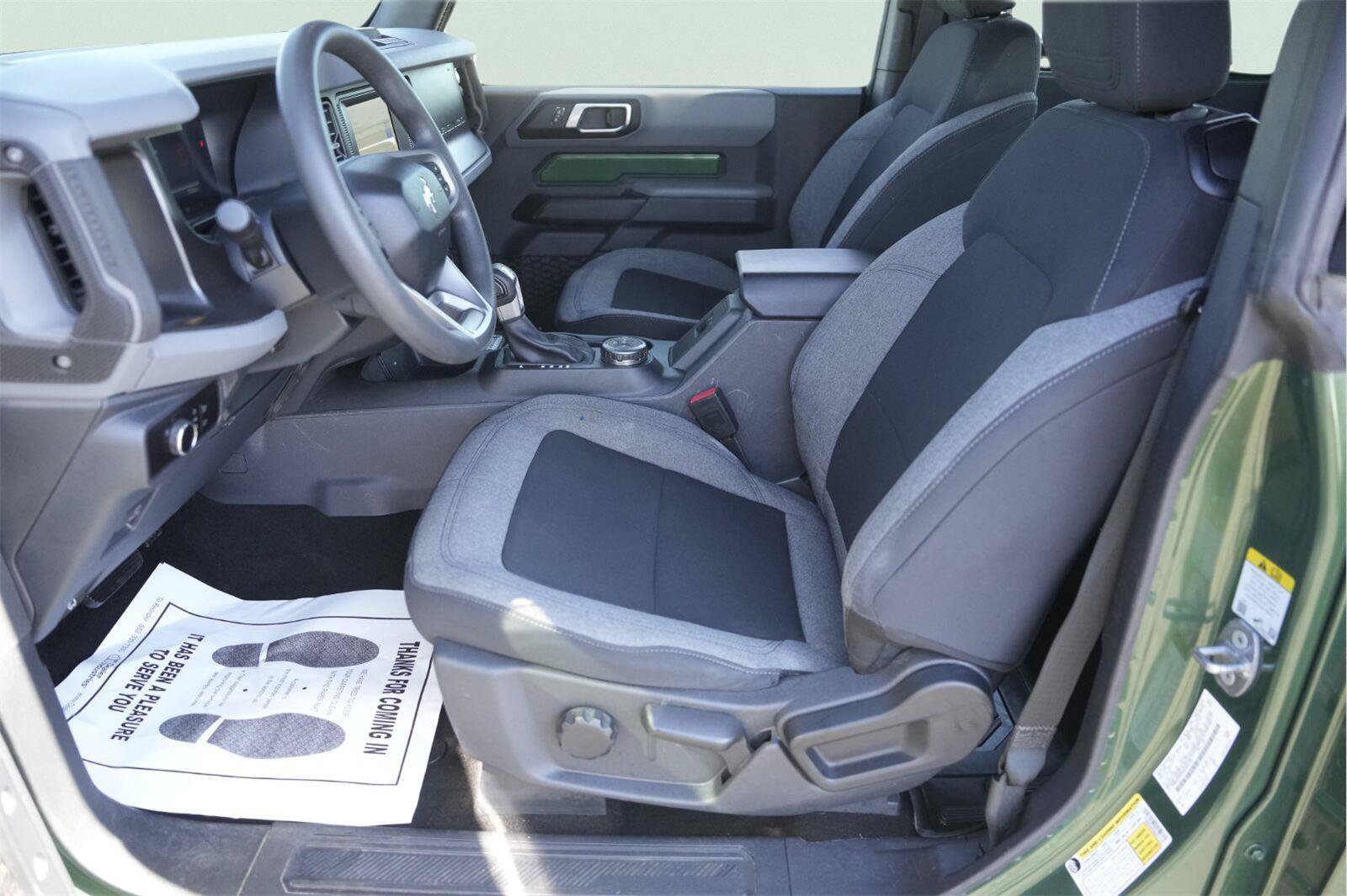 Used 2022 Ford Bronco 2-Door AWD/4WD image 9
