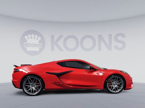 Used 2024 Chevrolet Corvette Z06 w/ Battery Protection Package image 8