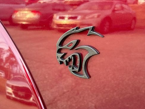 Used 2019 Dodge Challenger SRT Hellcat Redeye image 15