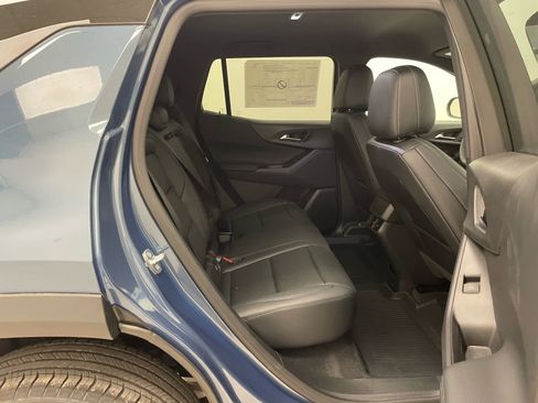 New 2027 Chevrolet Equinox LT w/ Convenience Package II AWD/4WD image 13