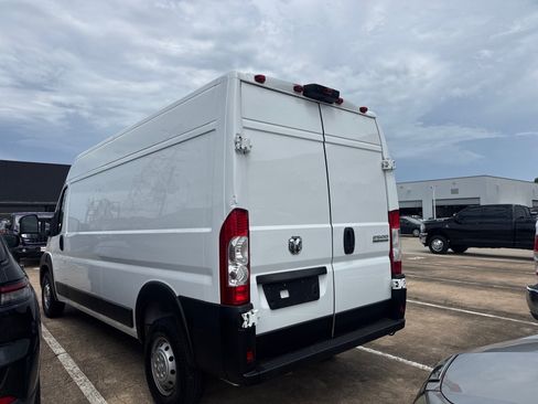 Used 2023 RAM ProMaster 2500 FWD image 5