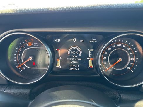 Used 2018 Jeep Wrangler Unlimited Sport S AWD/4WD image 37