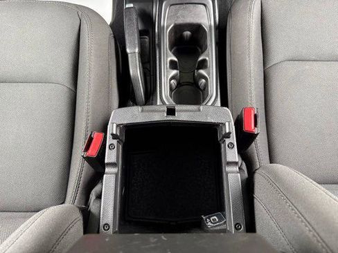 Certified 2023 Jeep Wrangler Unlimited w/ Sun & Screen Package AWD/4WD image 38