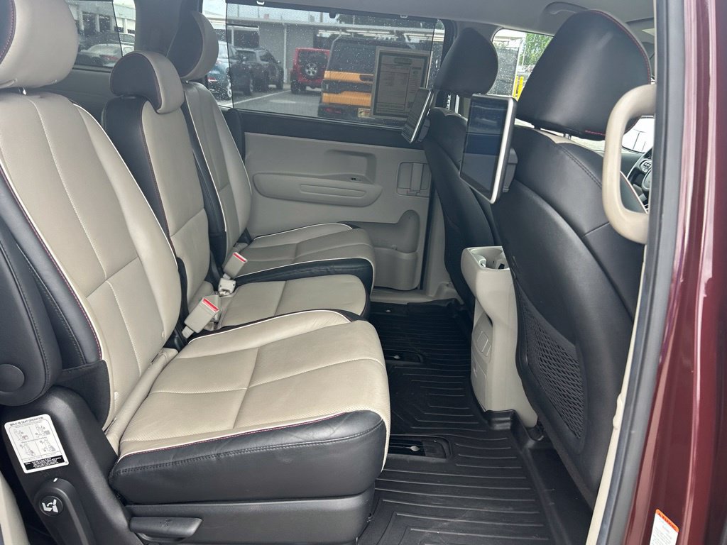Used 2020 Kia Sedona EX FWD image 27