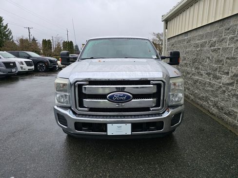 Used 2011 Ford F250 XLT w/ XLT Interior Pkg image 10