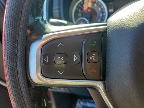 Used 2019 RAM 1500 Laramie RWD image 18