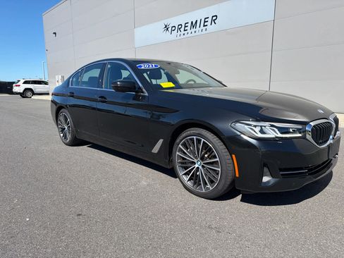 Used 2021 BMW 540i xDrive w/ Convenience Package AWD/4WD image 19