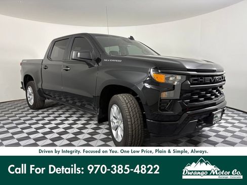 Used 2022 Chevrolet Silverado 1500 Custom AWD/4WD image 5