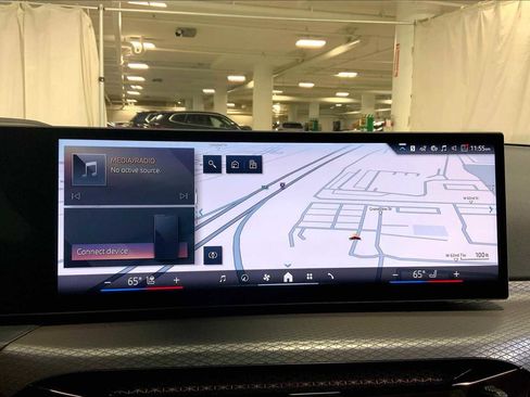 New 2025 BMW 330i xDrive Sedan w/ Premium Package image 18