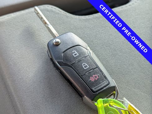 Certified 2017 Ford F250 XL w/ STX Appearance Package image 29