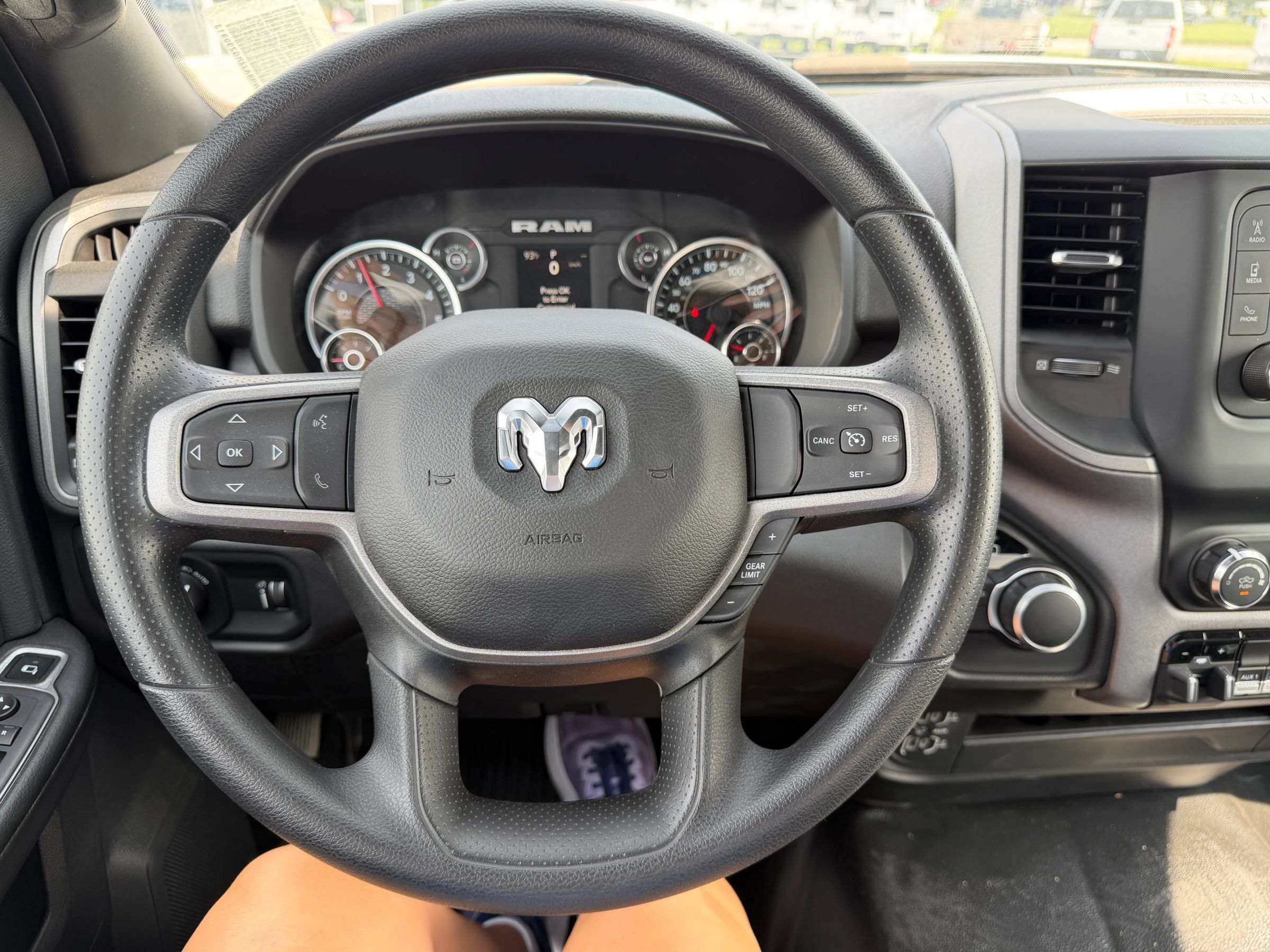 Used 2024 RAM 3500 Tradesman AWD/4WD image 10